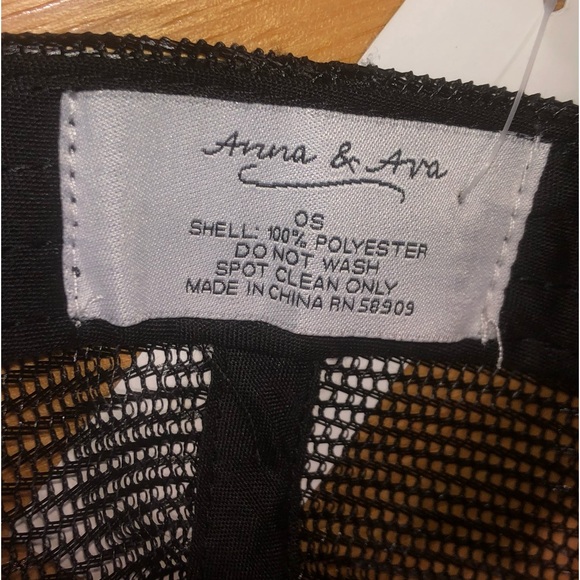 Anna & Ava Future Mrs. Ball Cap Black/White Adjustable OS NWT. - Picture 8 of 9